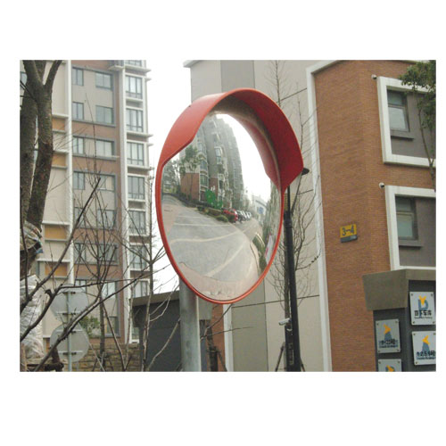 R</a>